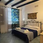 Frühstückspension Hellas Makari