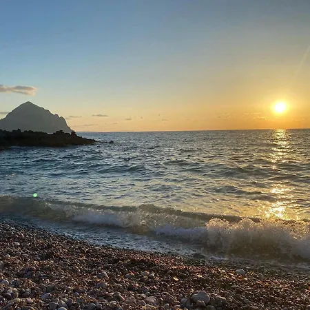 Bed & Breakfast Hellas Makari 3*