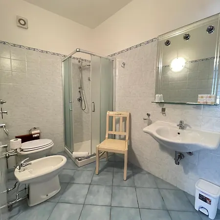 Bed & Breakfast Hellas Makari 3*