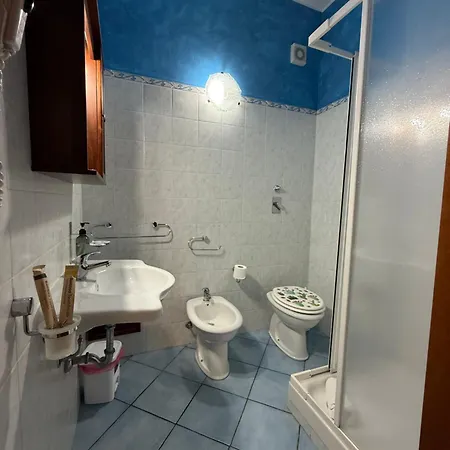 Bed & Breakfast Hellas Makari