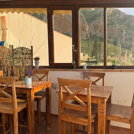 Bed & Breakfast Hellas Makari
