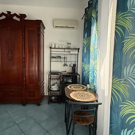 Bed & Breakfast Hellas Makari