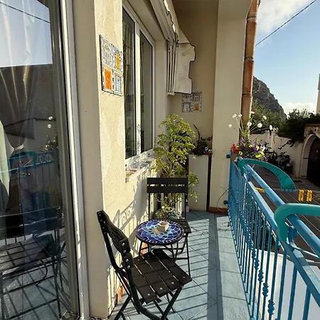 住宿加早餐酒店 Hellas Makari 3*