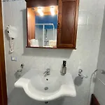 Hellas Makari Bed and breakfast 3*