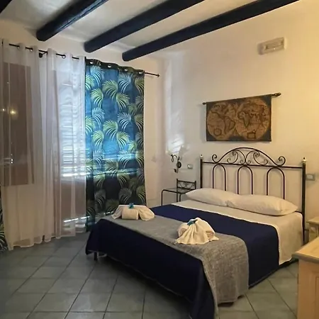 فندق مبيت وإفطار Hellas Makari