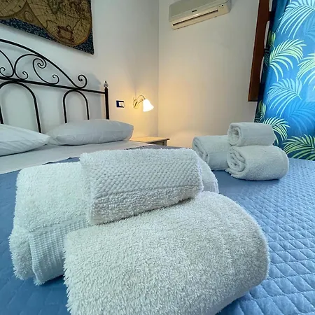 Bed & Breakfast Hellas Makari 3*