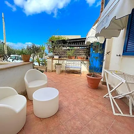 Hellas Makari Bed and breakfast 3*