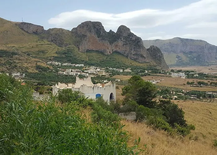 Hellas Makari 3*